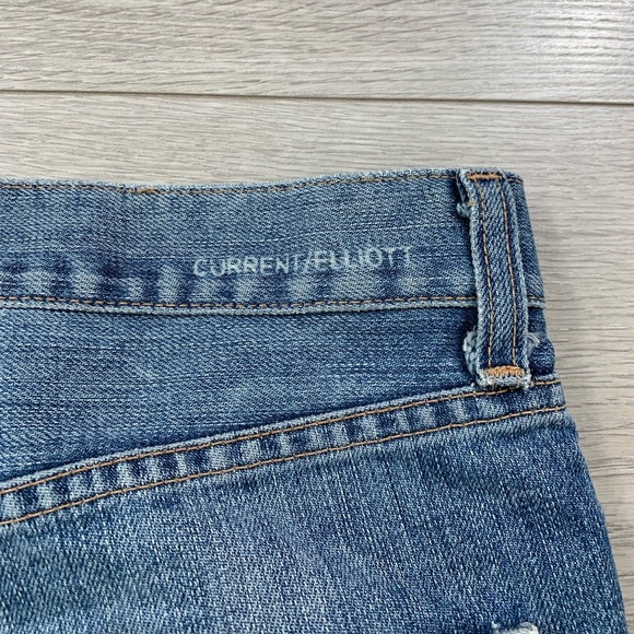 Current Elliott The Boyfriend Raw Hem Jean Shorts - Picture 7 of 12